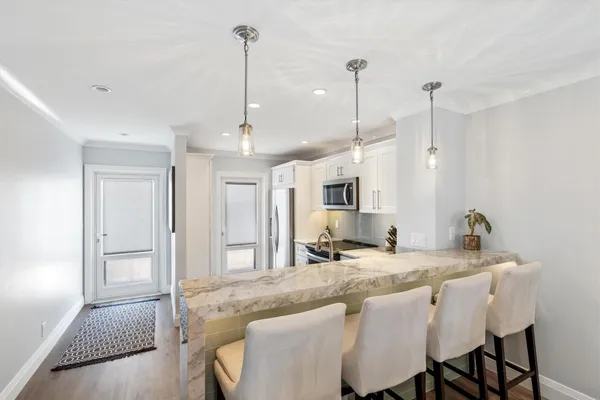 $420,000 | 1461 South Ocean Boulevard, Unit 226, Lauderdale-by-the-Sea, FL 33062