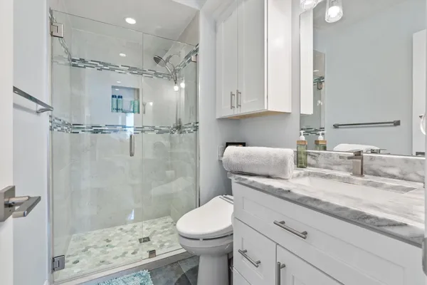 $420,000 | 1461 South Ocean Boulevard, Unit 226, Lauderdale-by-the-Sea, FL 33062