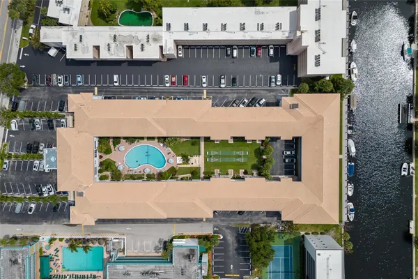 $420,000 | 1461 South Ocean Boulevard, Unit 226, Lauderdale-by-the-Sea, FL 33062
