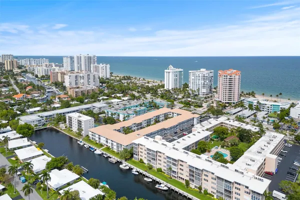 $420,000 | 1461 South Ocean Boulevard, Unit 226, Lauderdale-by-the-Sea, FL 33062