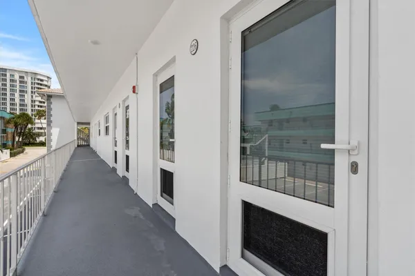 $420,000 | 1461 South Ocean Boulevard, Unit 226, Lauderdale-by-the-Sea, FL 33062