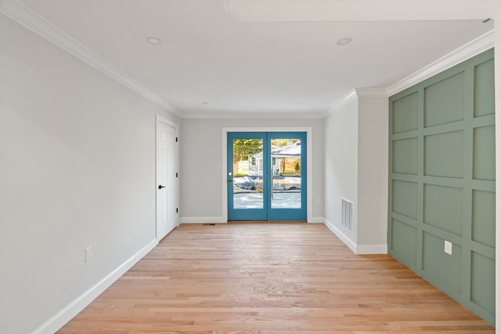 76 Speen Street Natick, MA 01760 - Photo 10 of 42