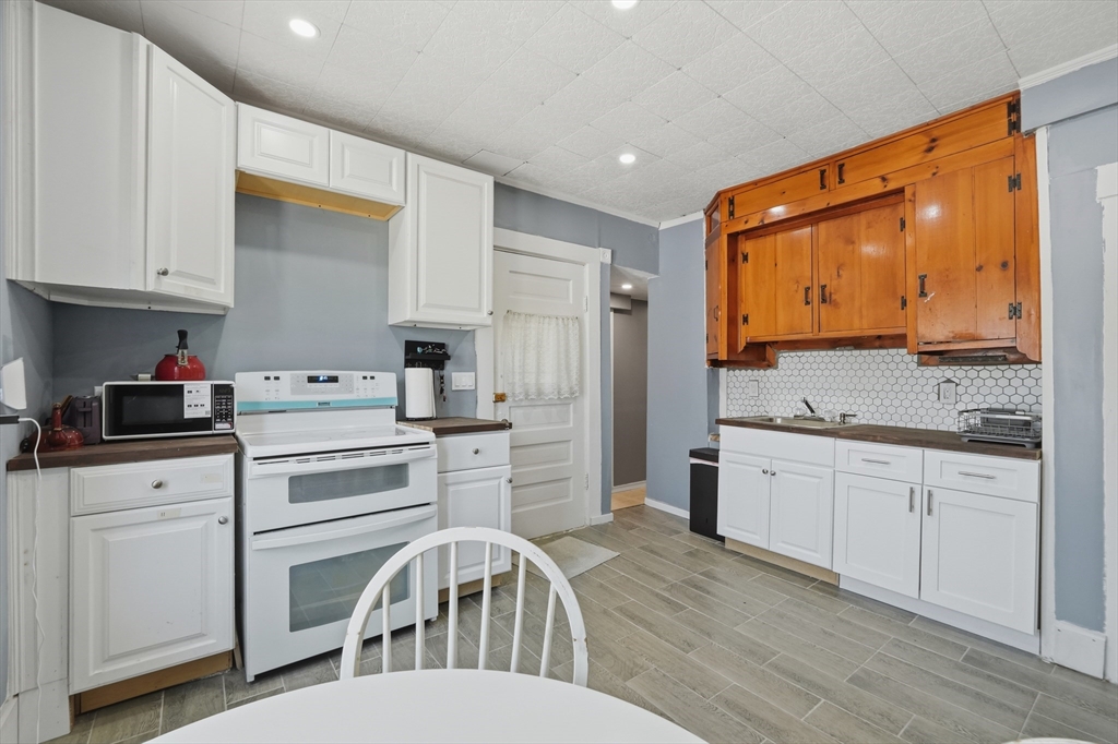 148 Sanders Street Athol, MA 01331 - Photo 13 of 28