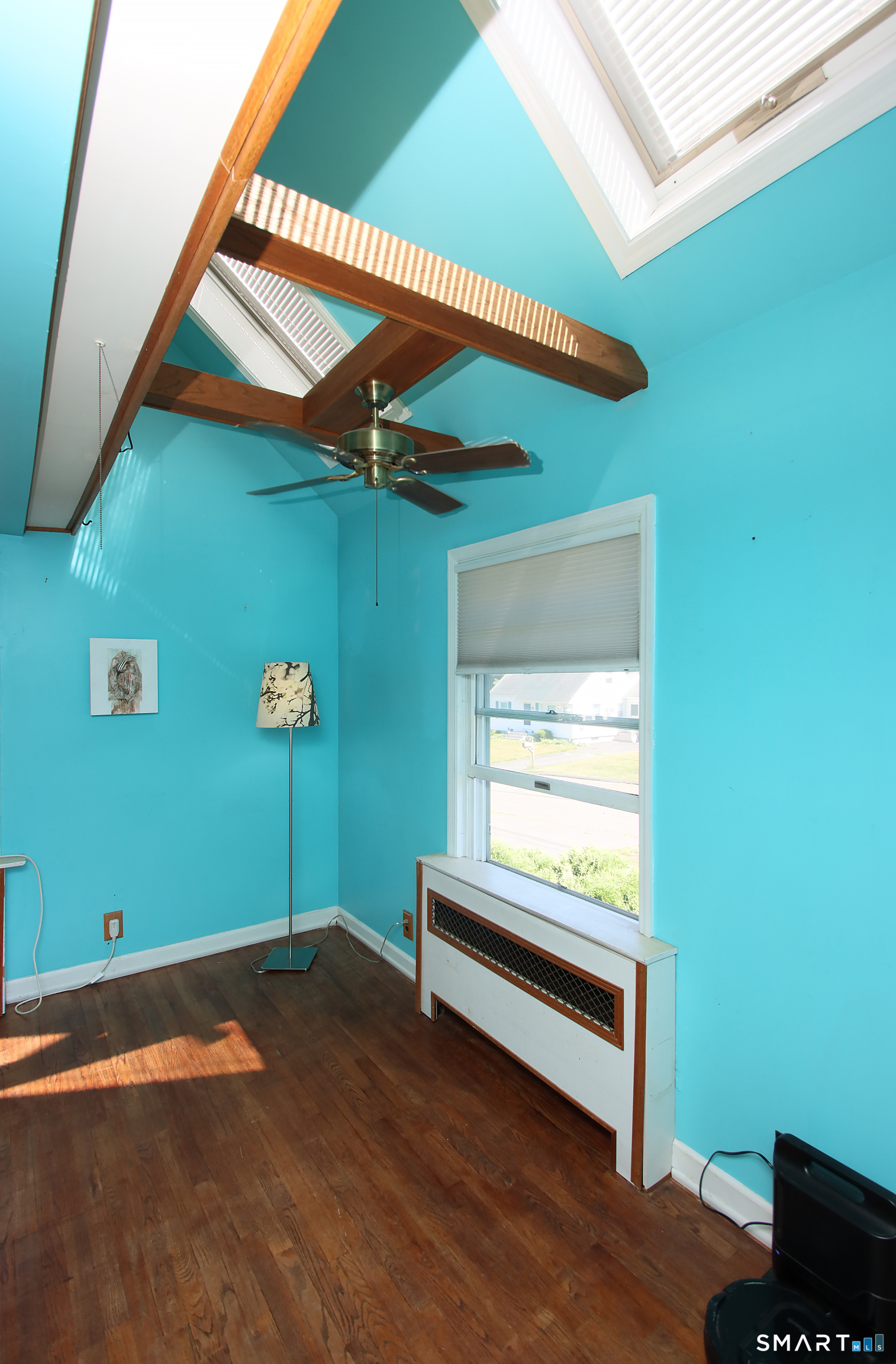 11 Forest Road Wallingford, CT 06492 - Photo 13 of 27 Vaulted ceiling with skylights.