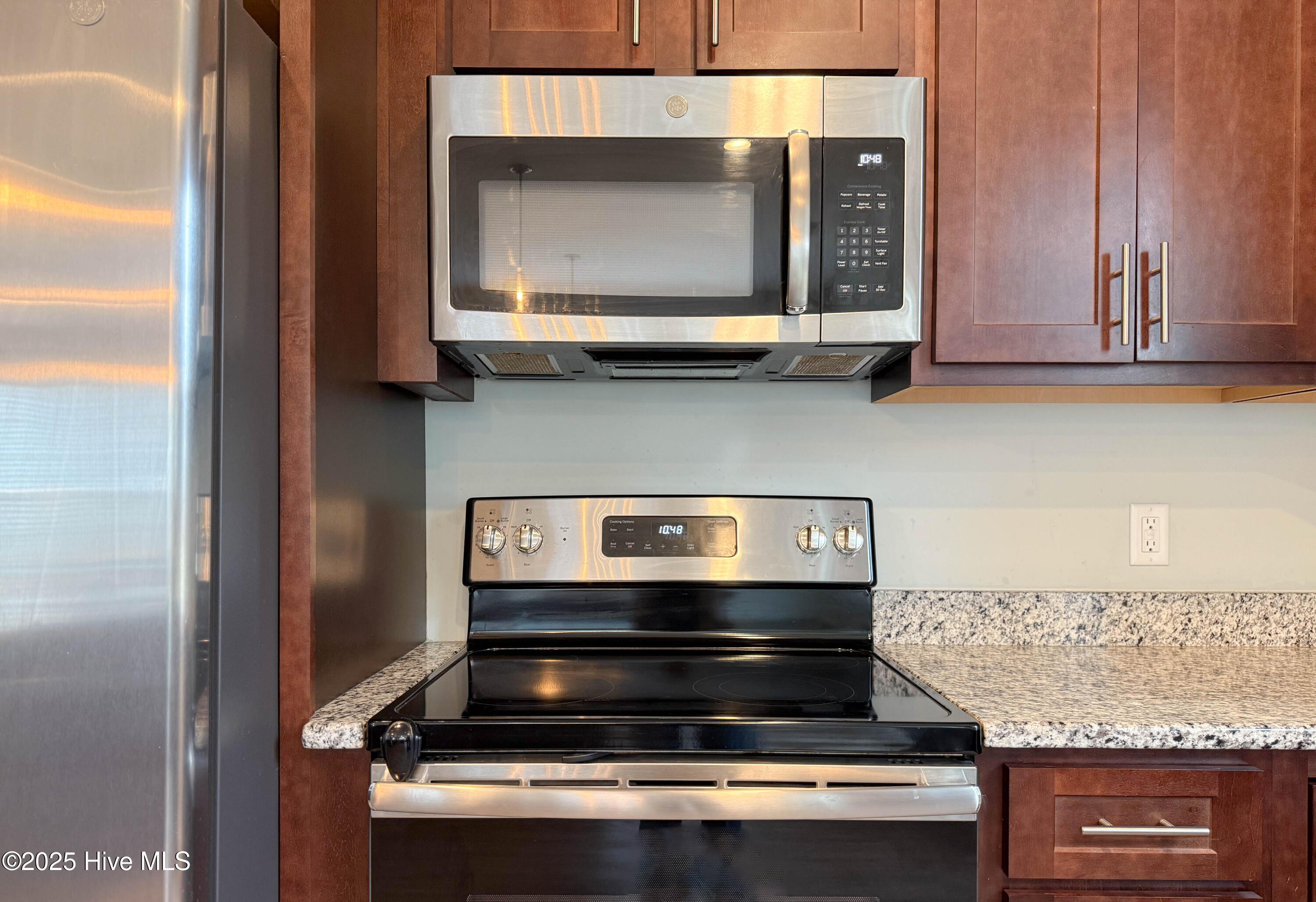 201 Willa's Court Holly Ridge, NC 28445 - Photo 26 of 77 SS Appliances