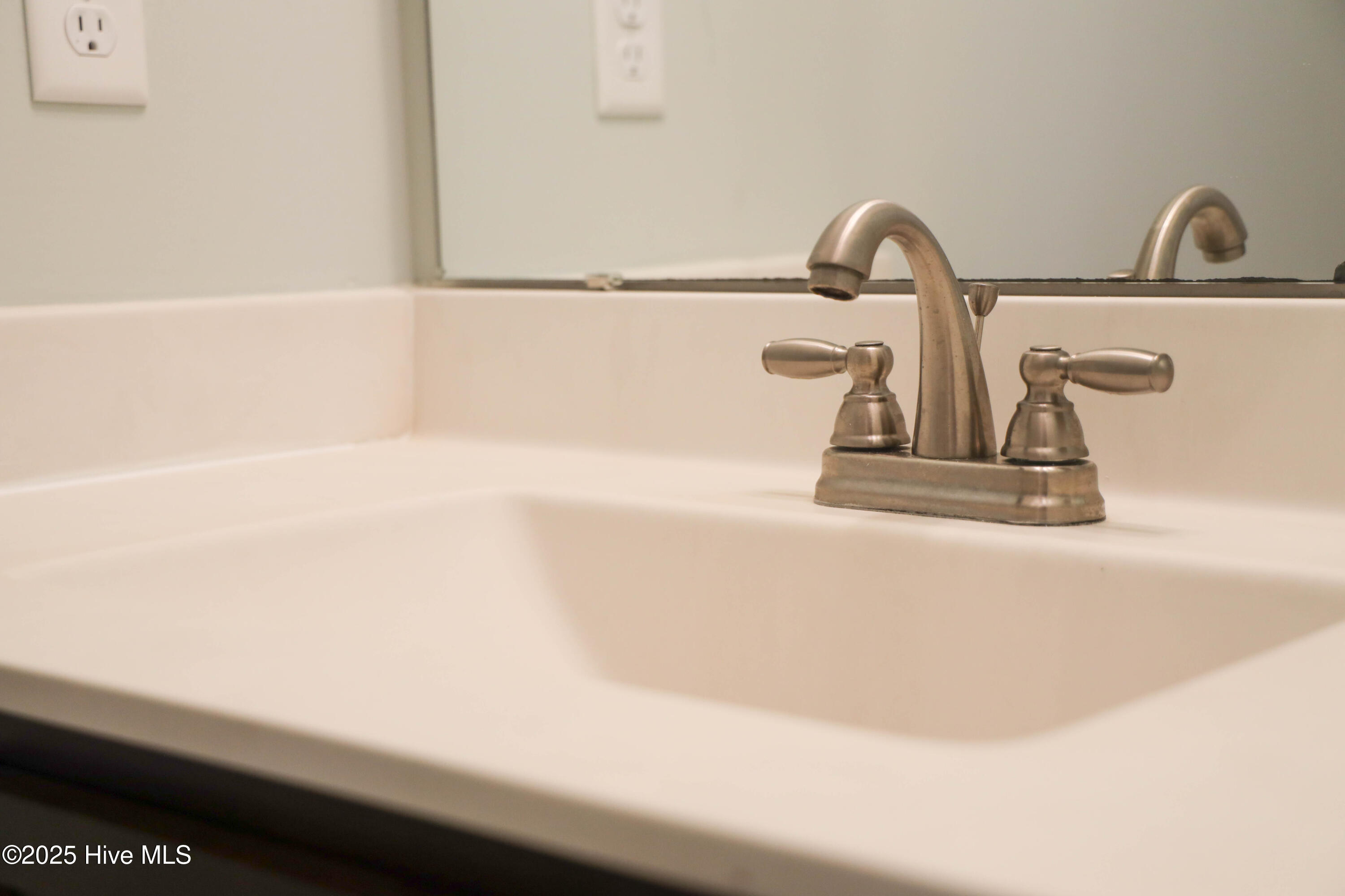 201 Willa's Court Holly Ridge, NC 28445 - Photo 30 of 77 Powder Room
