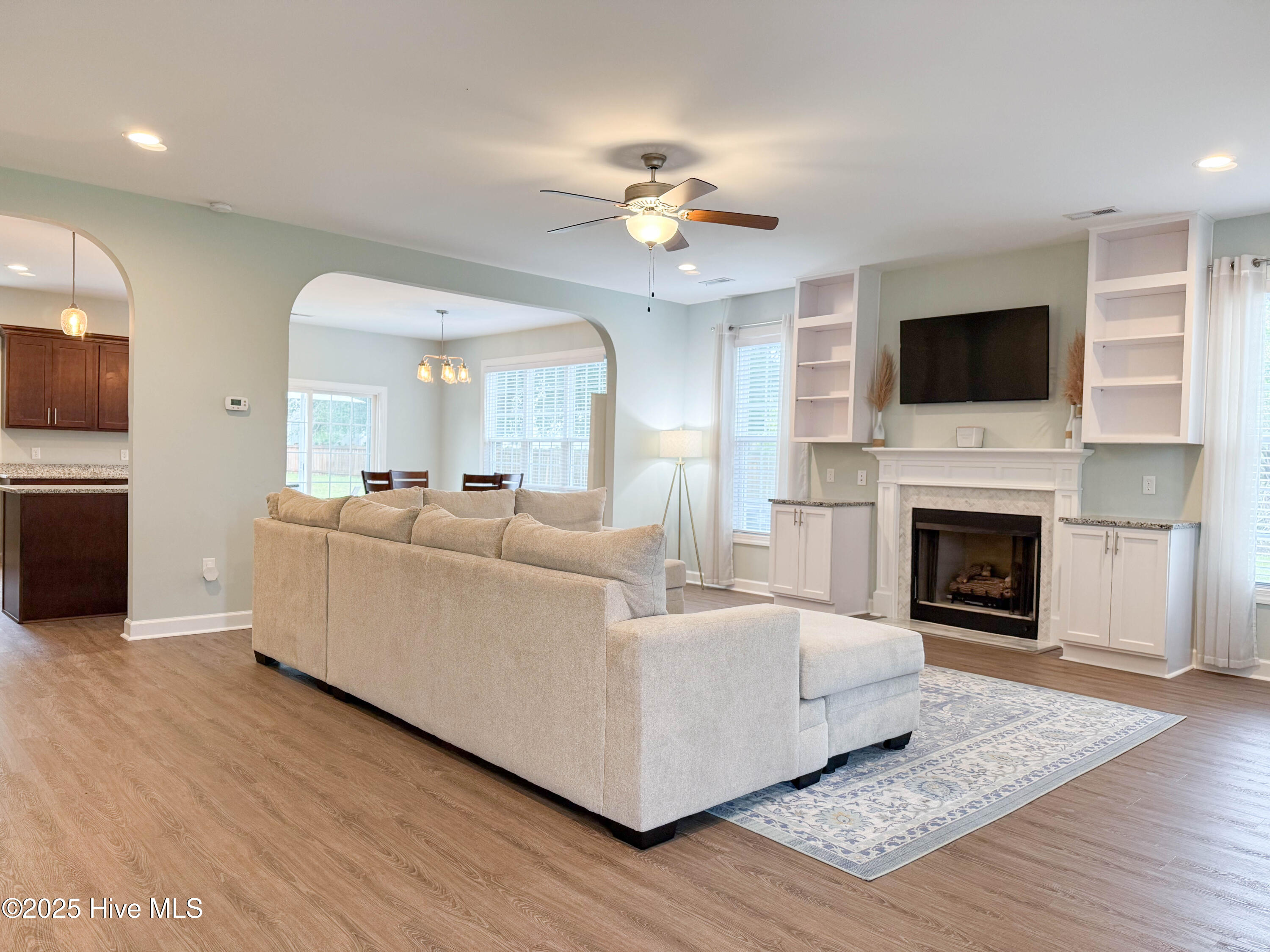 201 Willa's Court Holly Ridge, NC 28445 - Photo 31 of 77 Living Room