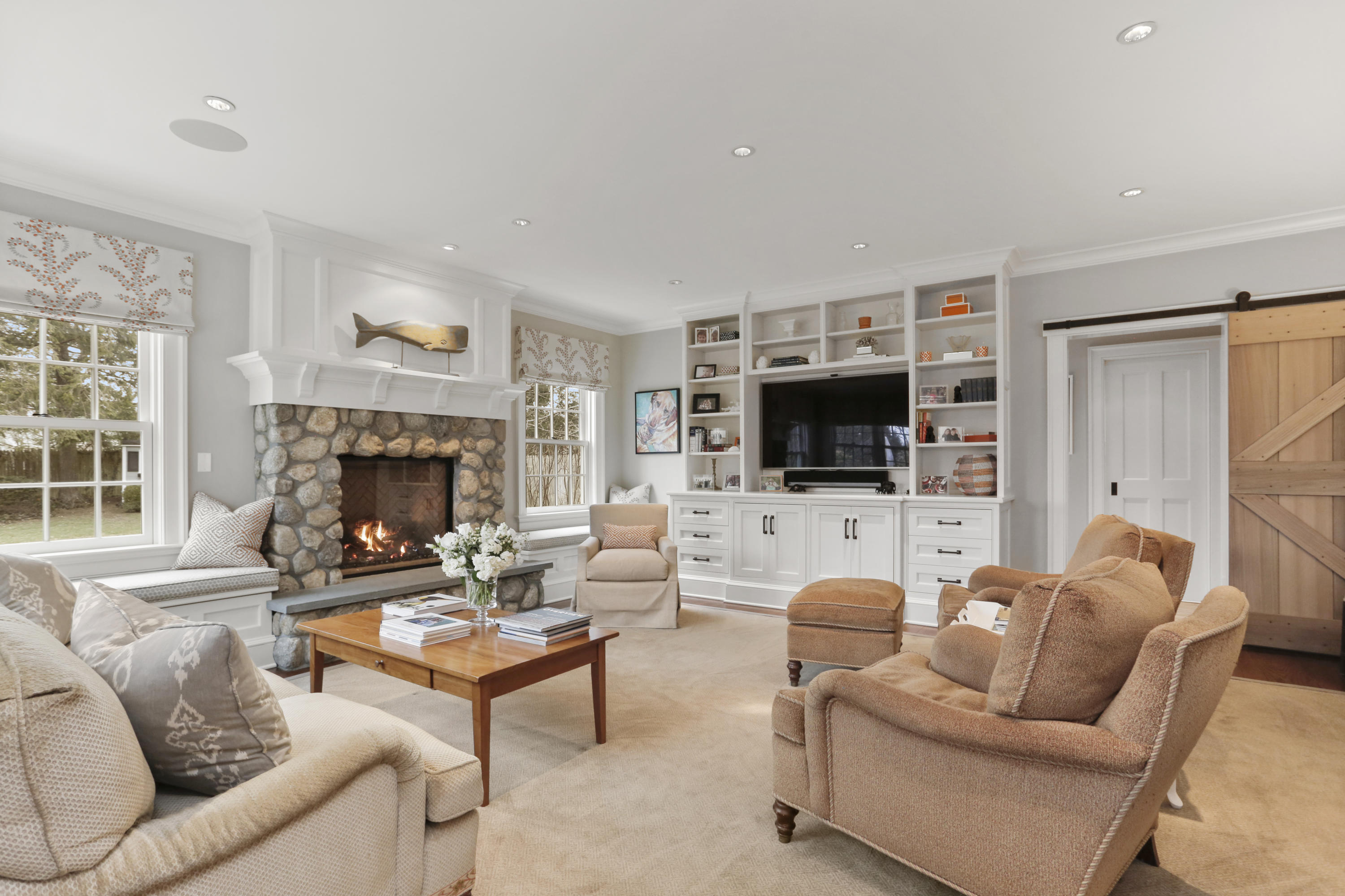 37 Brooks Road New Canaan, CT 06840 - Photo 3 of 42 37 Brooks Rd New Canaan, CT