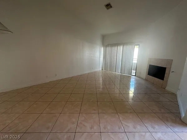 $1,395 | 5004 South Rainbow Boulevard, Unit 203, Las Vegas, NV 89118