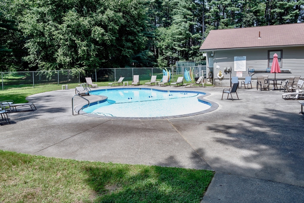 419 Southwick Road, Unit Q70 Westfield, MA 01085 - Photo 30 of 31 Gallery Image 30