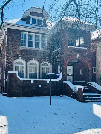 $175,000 | 2919 Fullerton Avenue, Detroit, MI 48238