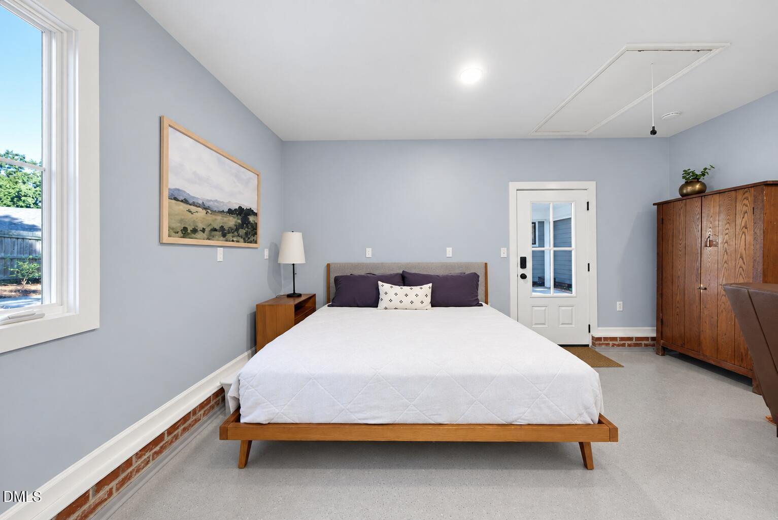 504 Banks Street Raleigh, NC 27604 - Photo 30 of 35 ADU bed