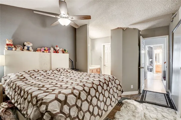 $318,800 | 4979 Strauss Drive, Las Vegas, NV 89146