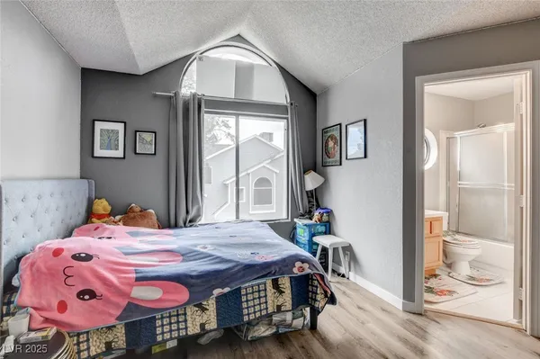 $318,800 | 4979 Strauss Drive, Las Vegas, NV 89146