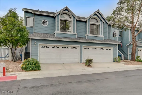 $318,800 | 4979 Strauss Drive, Las Vegas, NV 89146