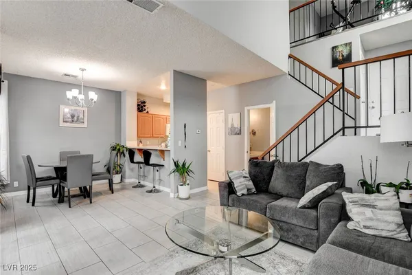 $318,800 | 4979 Strauss Drive, Las Vegas, NV 89146