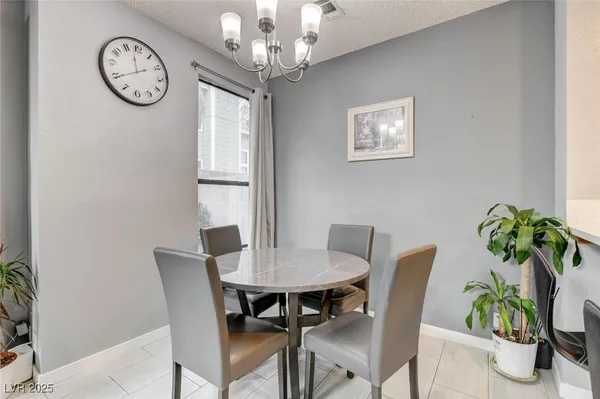 $318,800 | 4979 Strauss Drive, Las Vegas, NV 89146