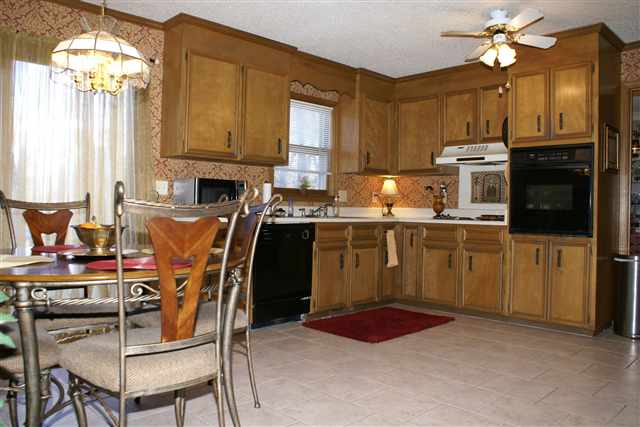 709 Taylor Road Greer, SC 29651 - Photo 3 of 25