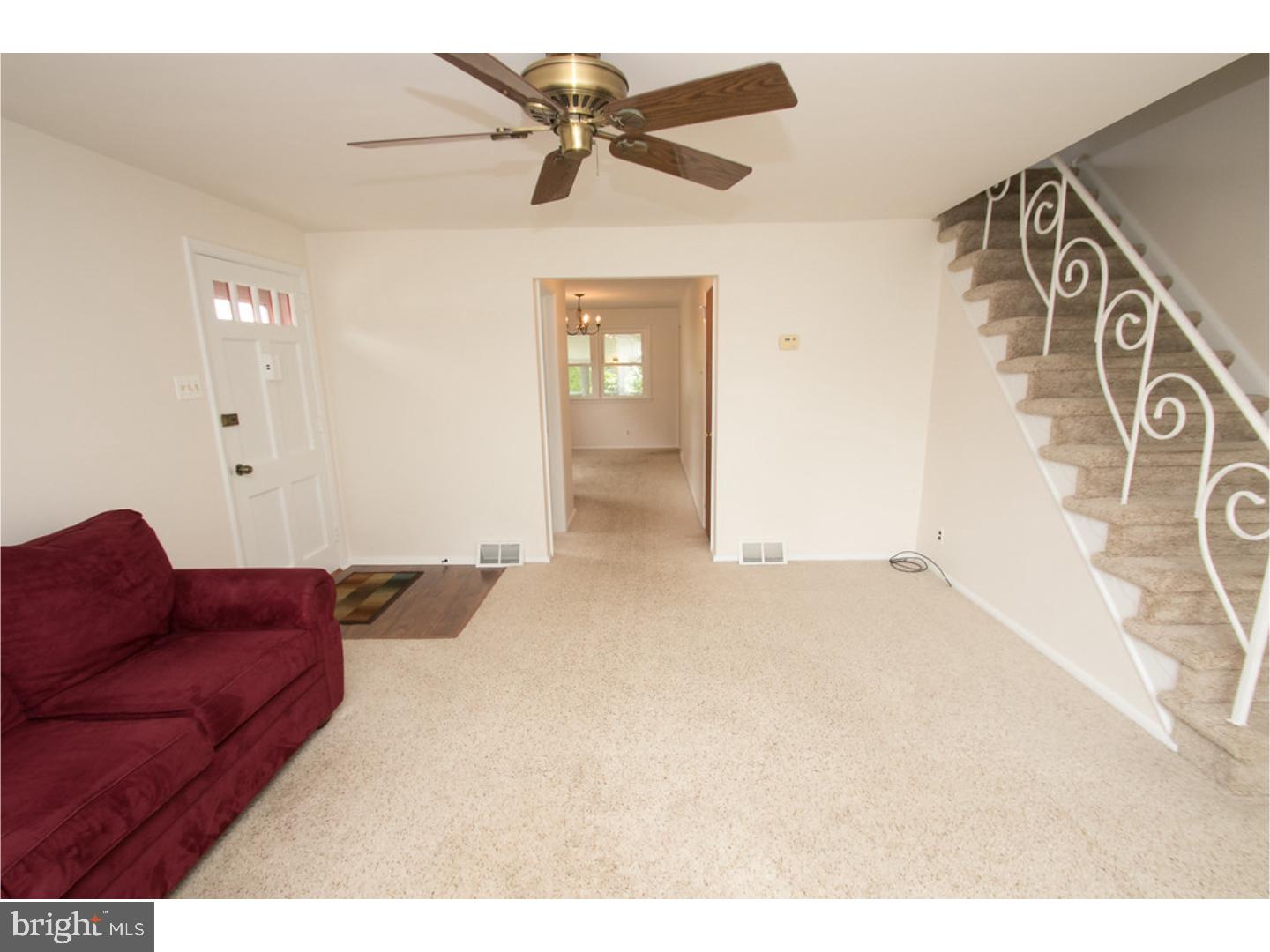 208 Stull Road Ridley Park, PA 19078 - Photo 5 of 23 Living Room