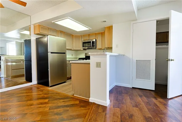 $150,000 | 3811 Desert Marina Drive, Unit 125, Laughlin, NV 89029