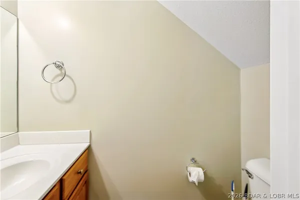 $439,900 | 1380 Bluff Drive, Osage Beach, MO 65065
