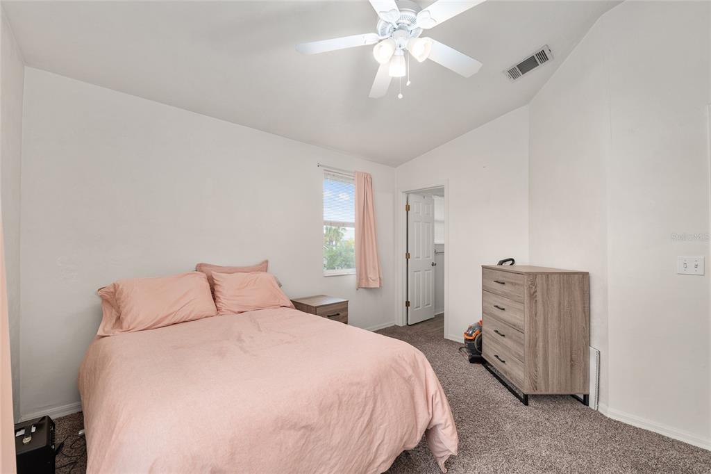 3960 Southwest 20th Avenue, Unit 1010 Gainesville, FL 32607 - Photo 23 of 34