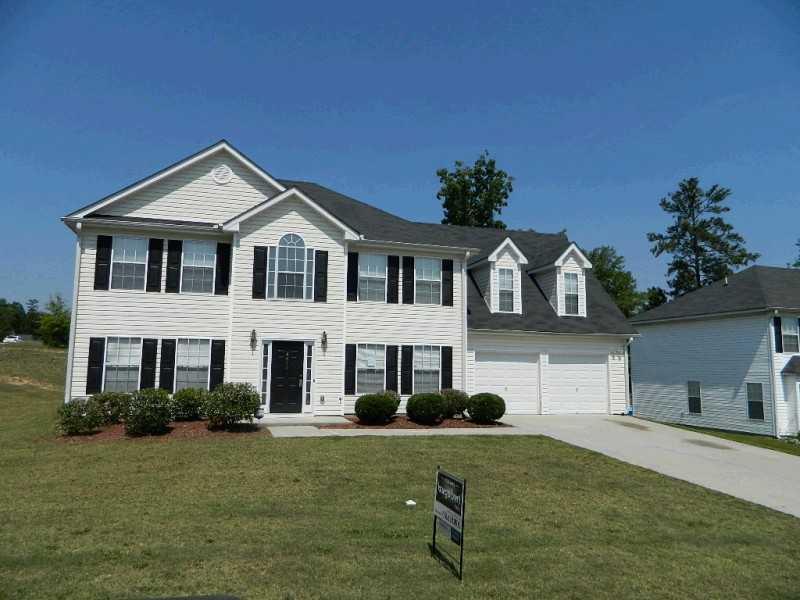 2270 Benson Ridge Lithonia, GA 30058 - Photo 1 of 1 Exterior Front.
