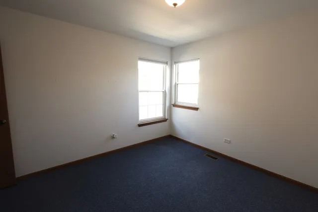 $2,500 | 1793 Grove Avenue, Schaumburg, IL 60193