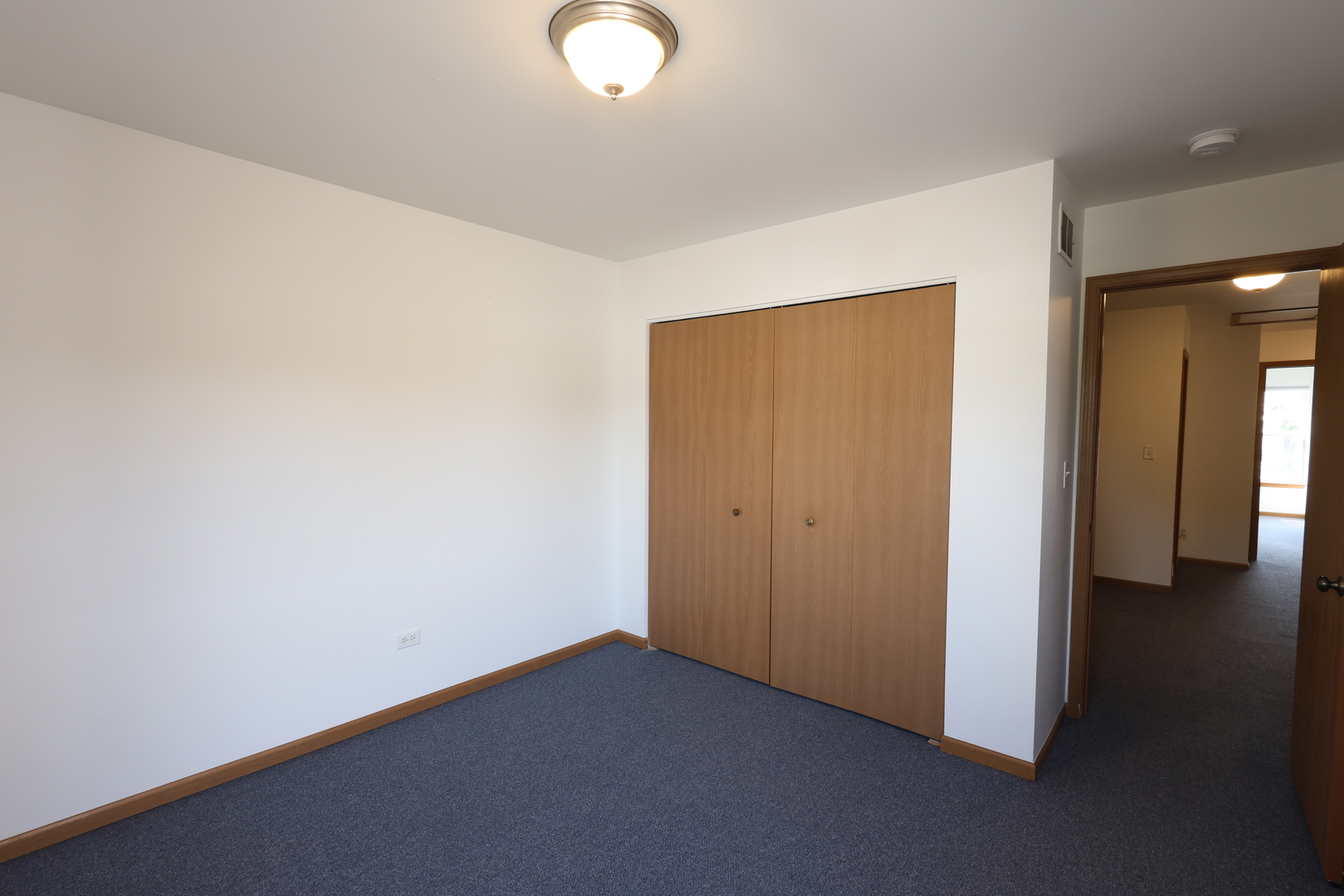 1793 Grove Avenue Schaumburg, IL 60193 - Photo 24 of 33