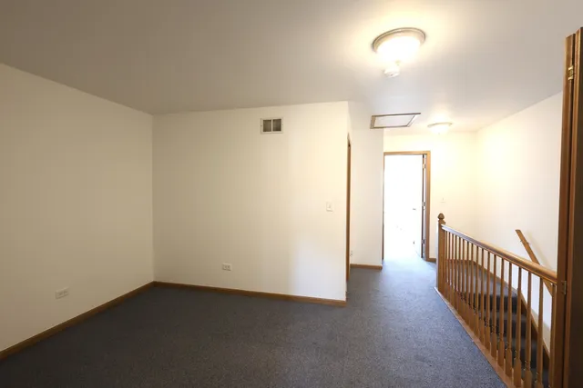 $2,500 | 1793 Grove Avenue, Schaumburg, IL 60193