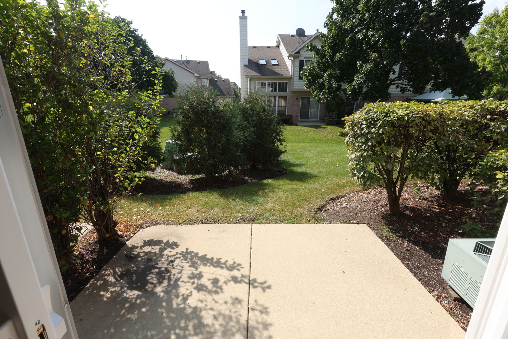 1793 Grove Avenue Schaumburg, IL 60193 - Photo 30 of 33