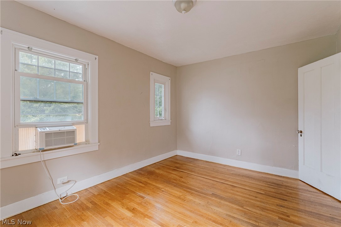 1660 Maple Road Cleveland Heights, OH 44121 - Photo 16 of 35 Gallery Image 16