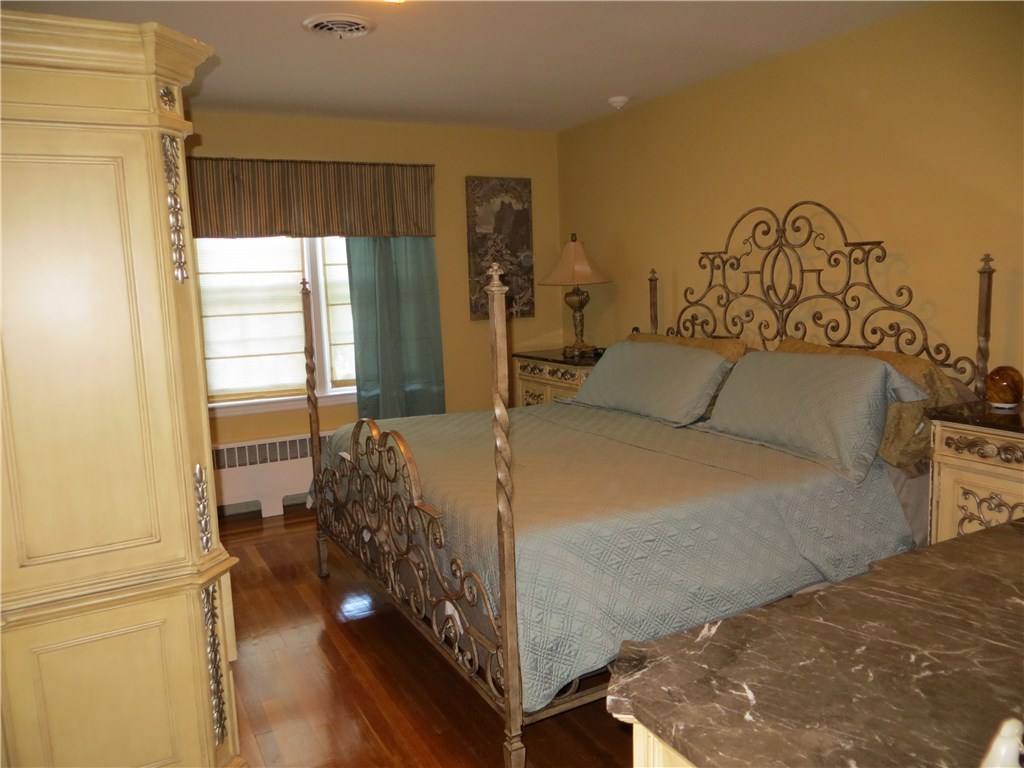 38-40 Haddon Hill Road Cranston, RI 02905 - Photo 15 of 23 Gallery Image 15