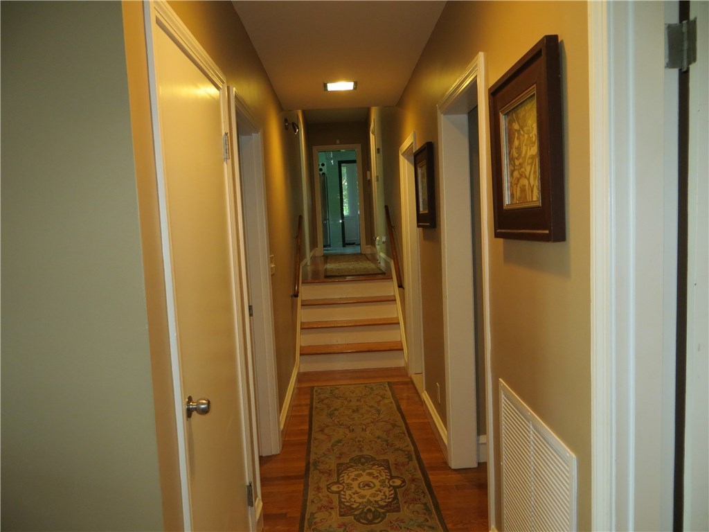 38-40 Haddon Hill Road Cranston, RI 02905 - Photo 17 of 23 Gallery Image 17
