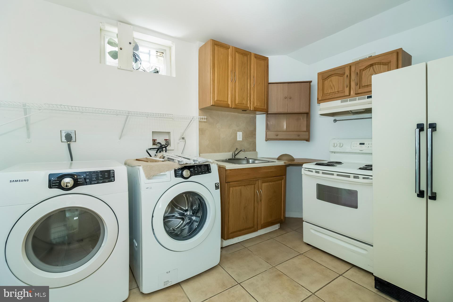 6113 Landover Road Cheverly, MD 20785 - Photo 18 of 29 Kitchen