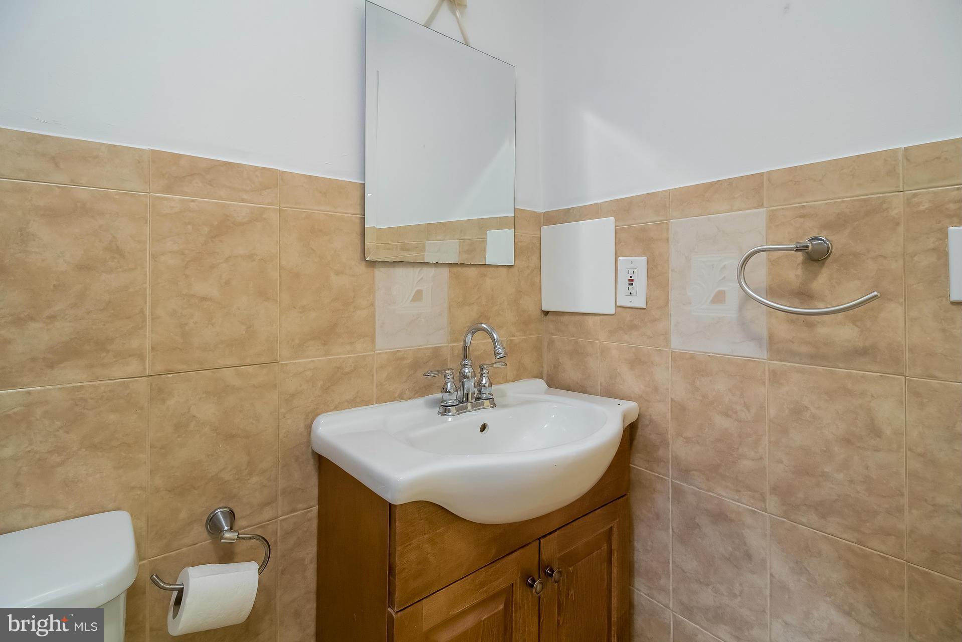 6113 Landover Road Cheverly, MD 20785 - Photo 19 of 29 Bath