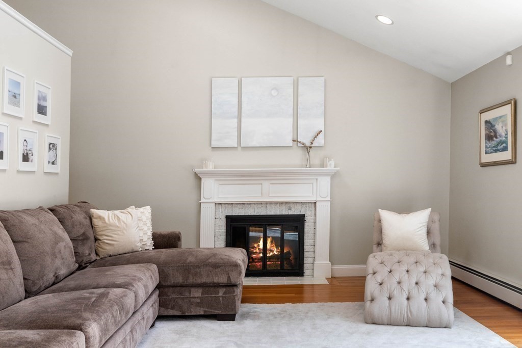154 Ipswich Road Topsfield, MA 01983 - Photo 13 of 42 Gallery Image 13