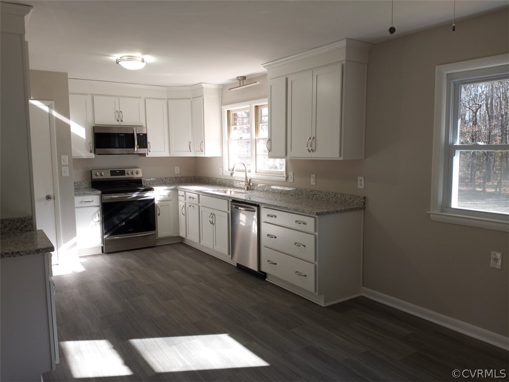 5117 Courthouse Road Prince George, VA 23875 - Photo 18 of 46 Kitchen