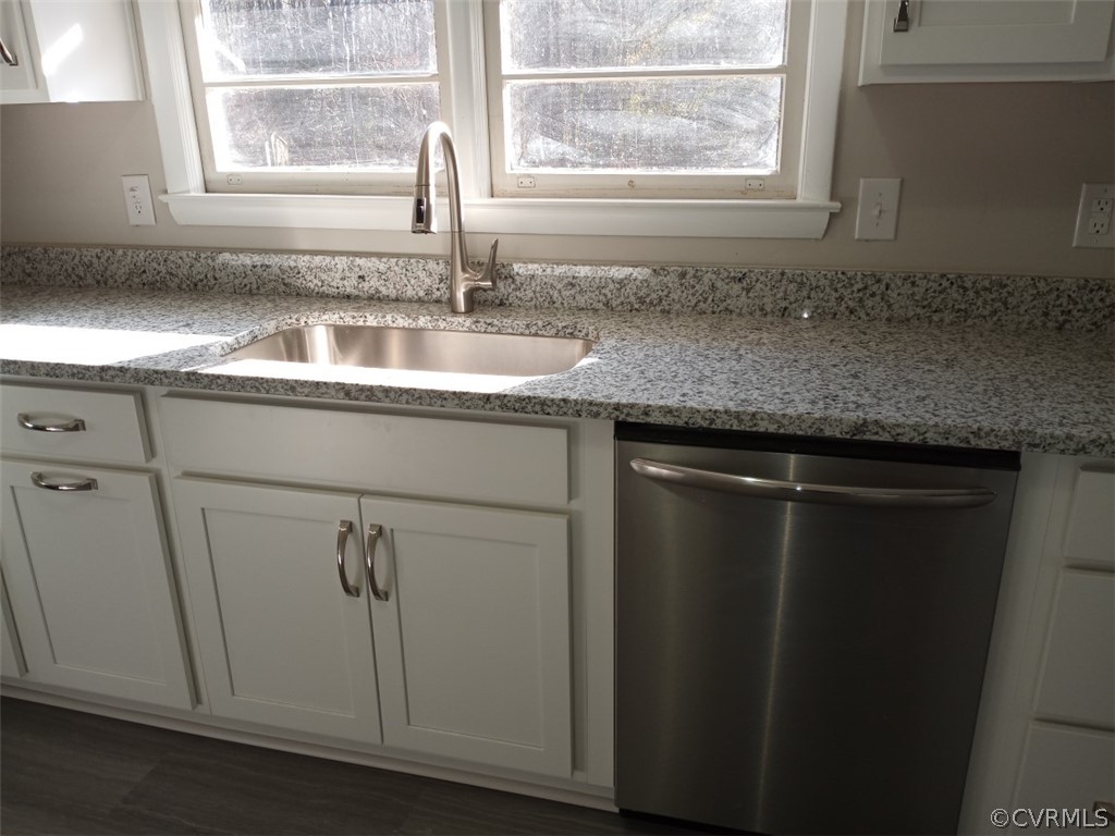 5117 Courthouse Road Prince George, VA 23875 - Photo 23 of 46 SS Dishwasher