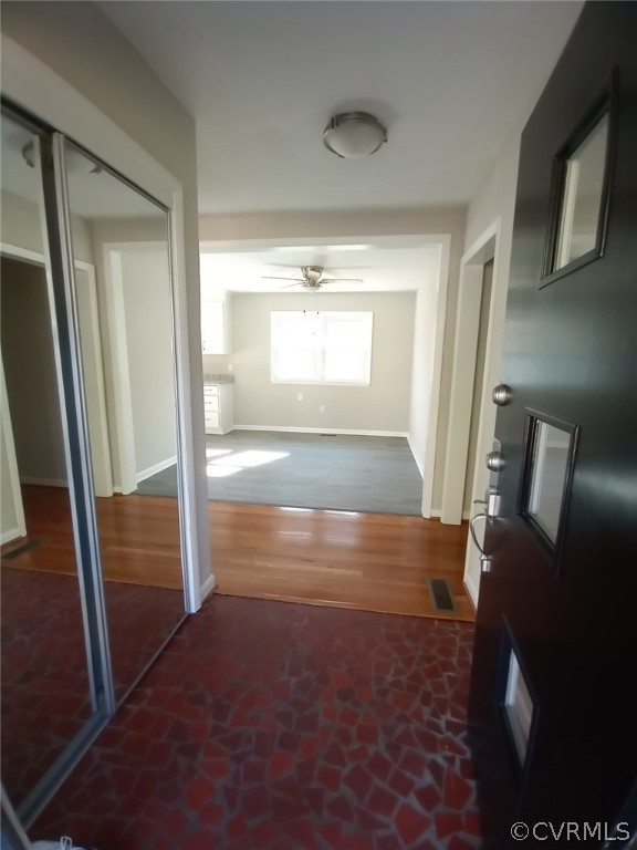 5117 Courthouse Road Prince George, VA 23875 - Photo 10 of 46 Foyer