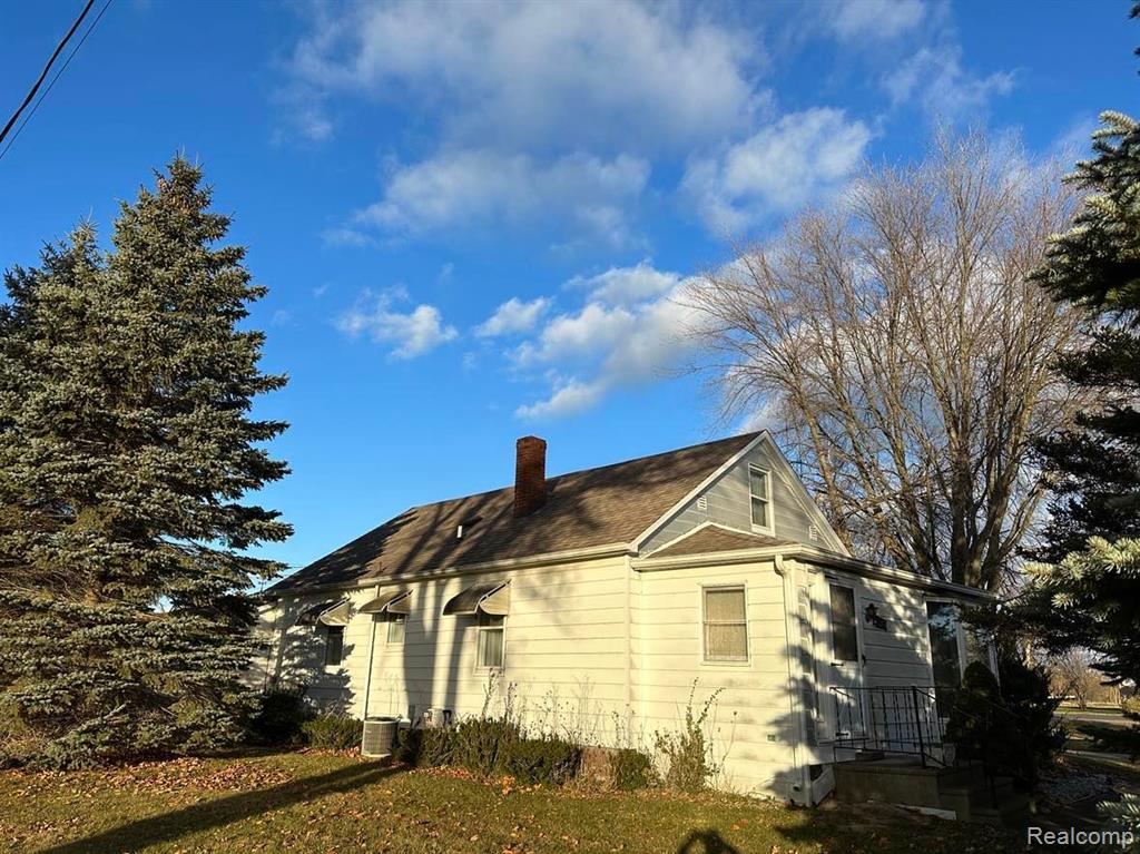 343 Grindstone Road Port Austin, MI 48467 - Photo 2 of 17