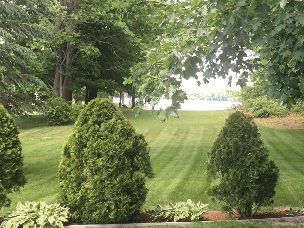 56 Reservoir Drive Danvers, MA 01923 - Photo 31 of 32