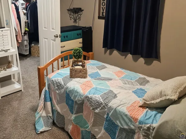 $389,000 | 251 Road 200, Emporia, KS 66801