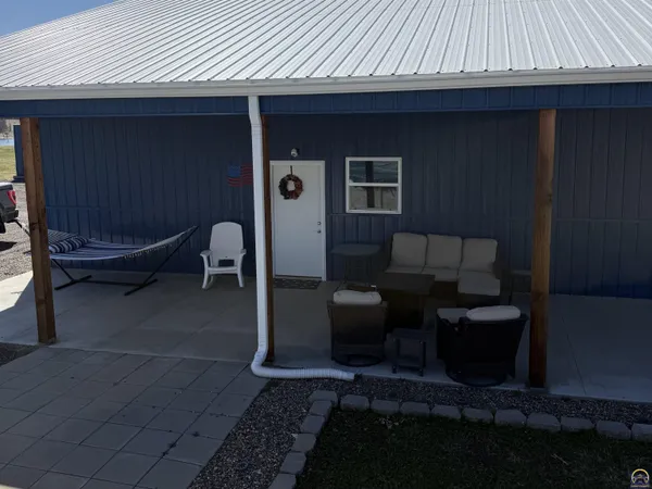 $389,000 | 251 Road 200, Emporia, KS 66801