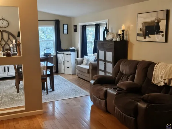 $389,000 | 251 Road 200, Emporia, KS 66801