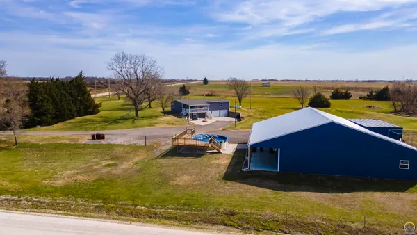 $389,000 | 251 Road 200, Emporia, KS 66801