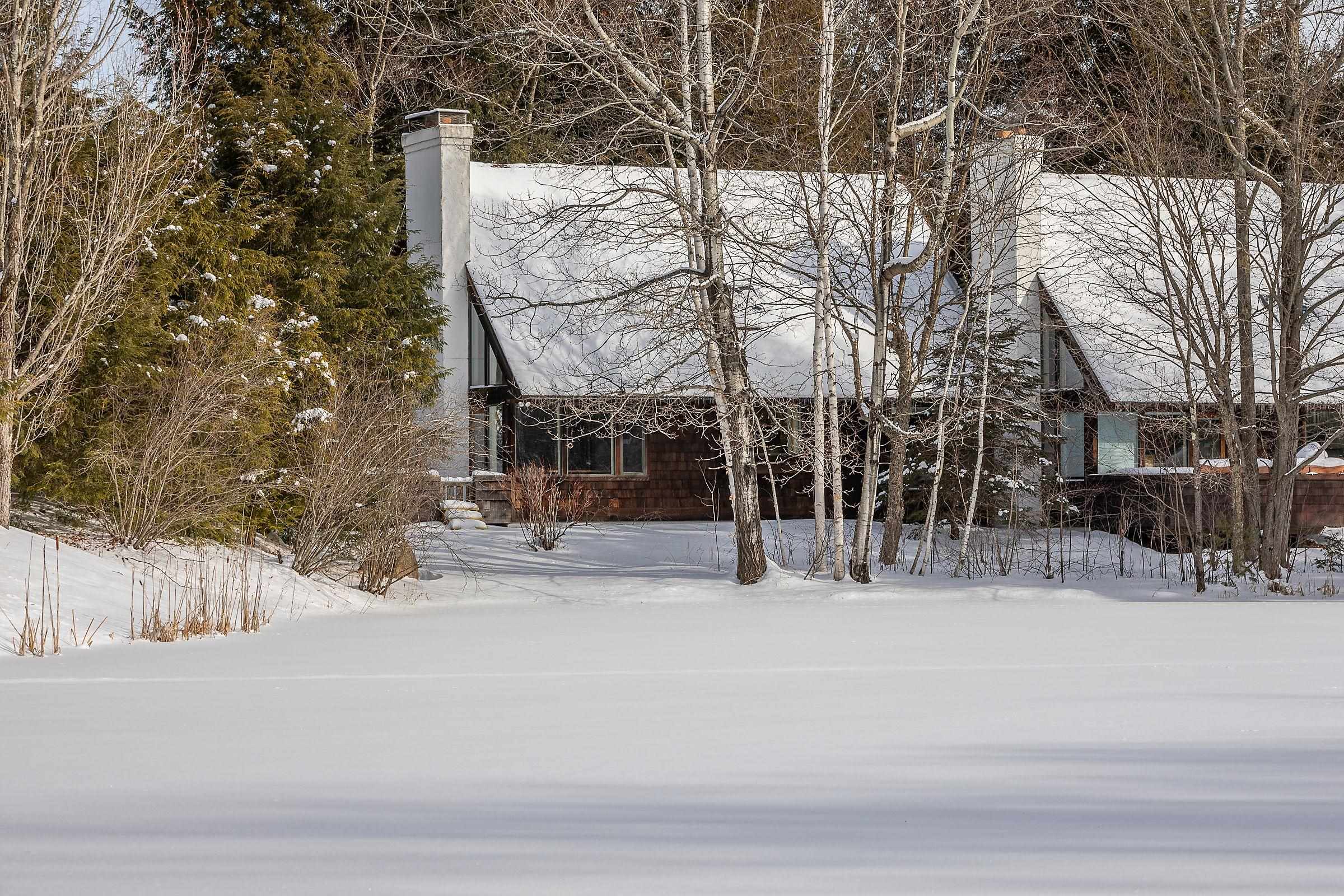 81 Pond View Road, Unit 81 Winhall, VT 05340 - Photo 2 of 39