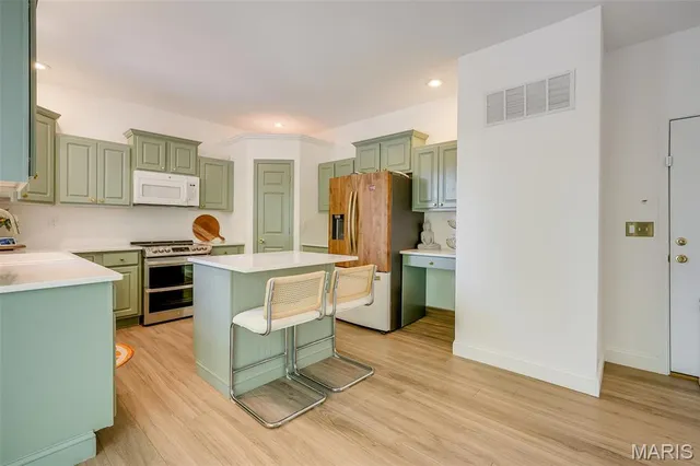 $385,000 | 202 Keeneland Court, Collinsville, IL 62234