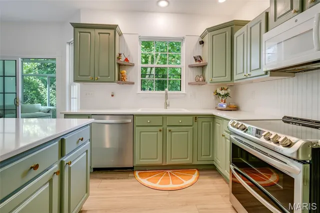 $385,000 | 202 Keeneland Court, Collinsville, IL 62234