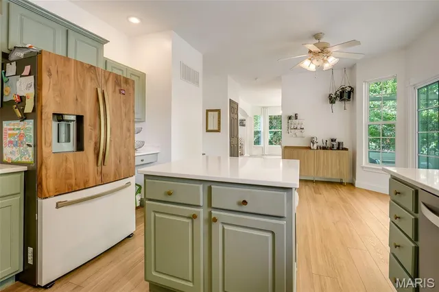 $385,000 | 202 Keeneland Court, Collinsville, IL 62234